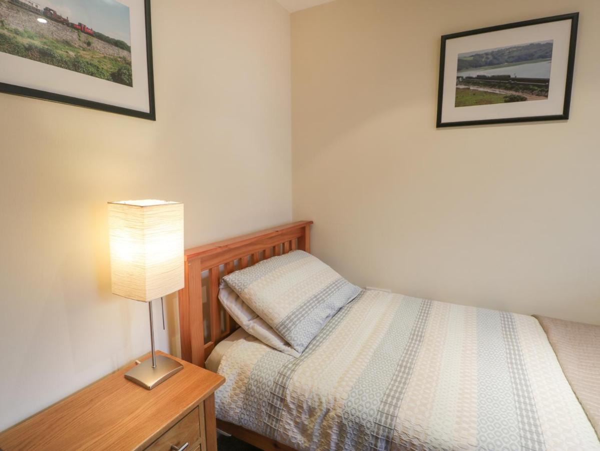 Whistle Stop Apartment Porthmadog Bagian luar foto