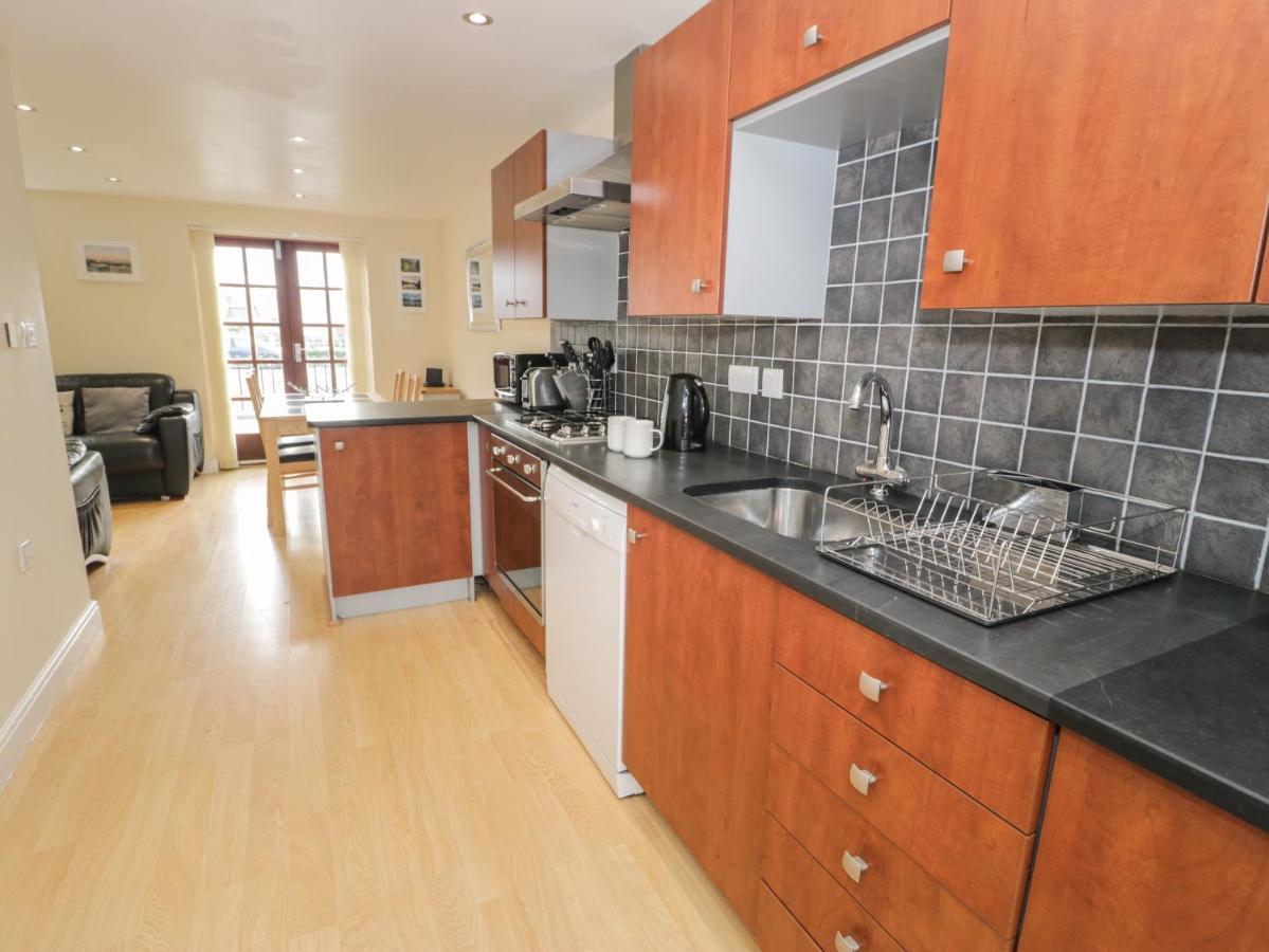 Whistle Stop Apartment Porthmadog Bagian luar foto