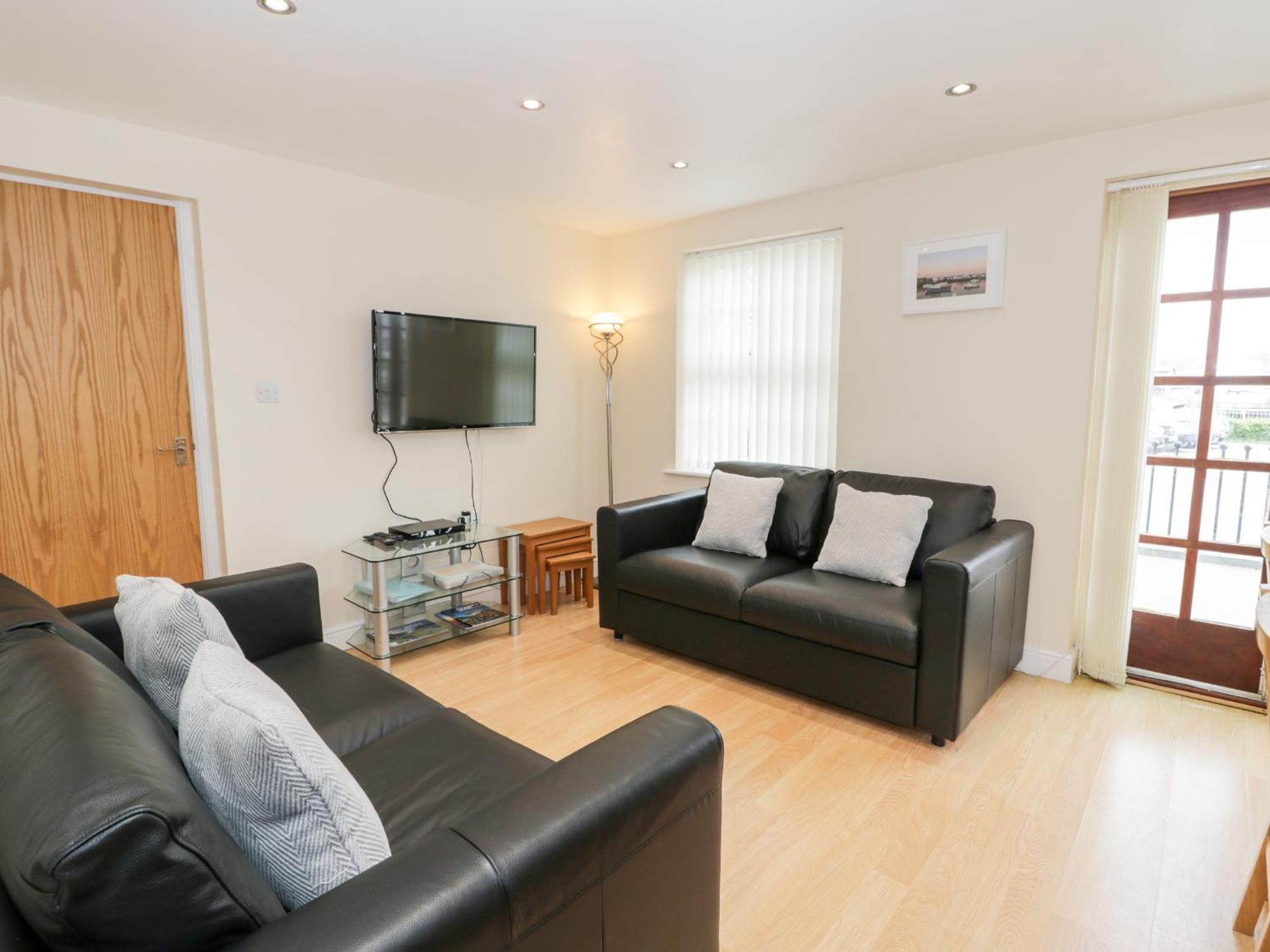 Whistle Stop Apartment Porthmadog Bagian luar foto