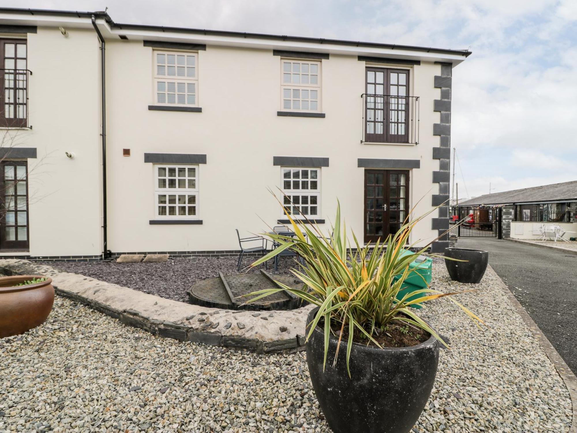 Whistle Stop Apartment Porthmadog Bagian luar foto